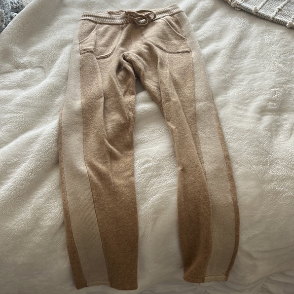 Athleta cashmere jogger - Picture 2 of 2